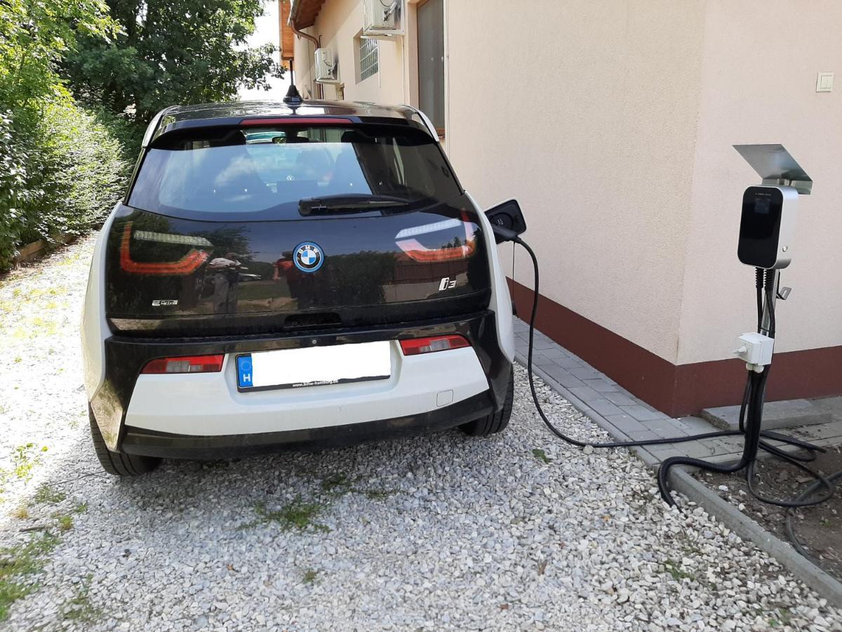 Hortobágyi Kemencés Vendégház Esterno foto